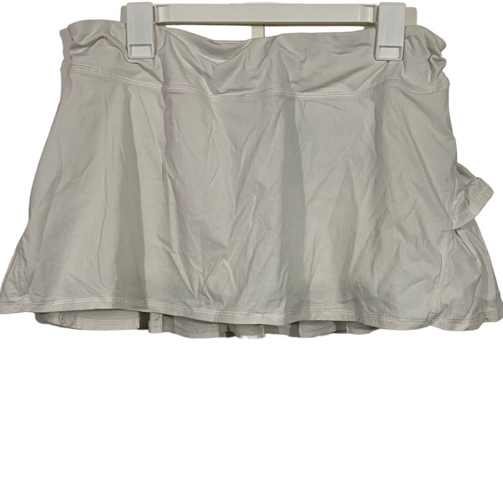 Lululemon White Ruffle Activewear Skort